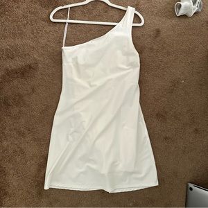 A and F tennis skort dress one shoulder - M - white